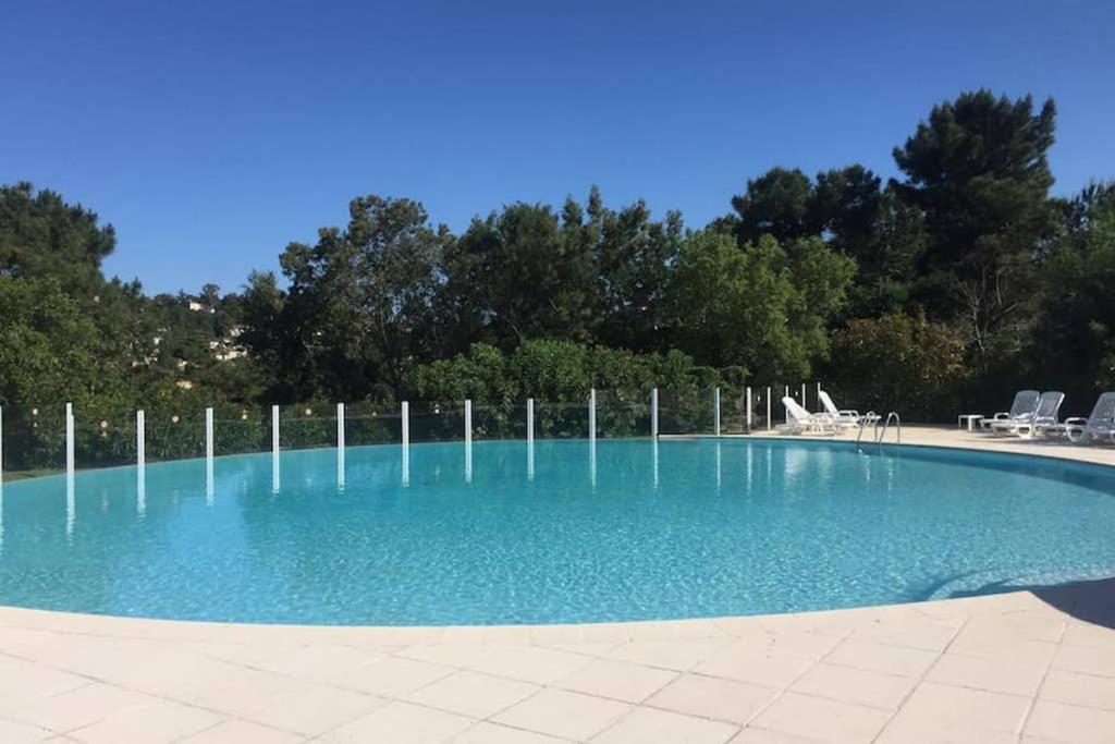 Апартаменти Riviera Golf De Barbossi Indiana Мандельє-ла-Напуль Екстер'єр фото