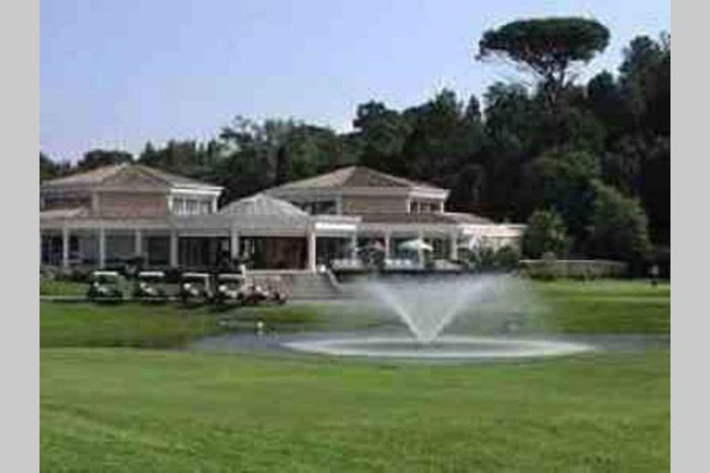 Апартаменти Riviera Golf De Barbossi Indiana Мандельє-ла-Напуль Екстер'єр фото